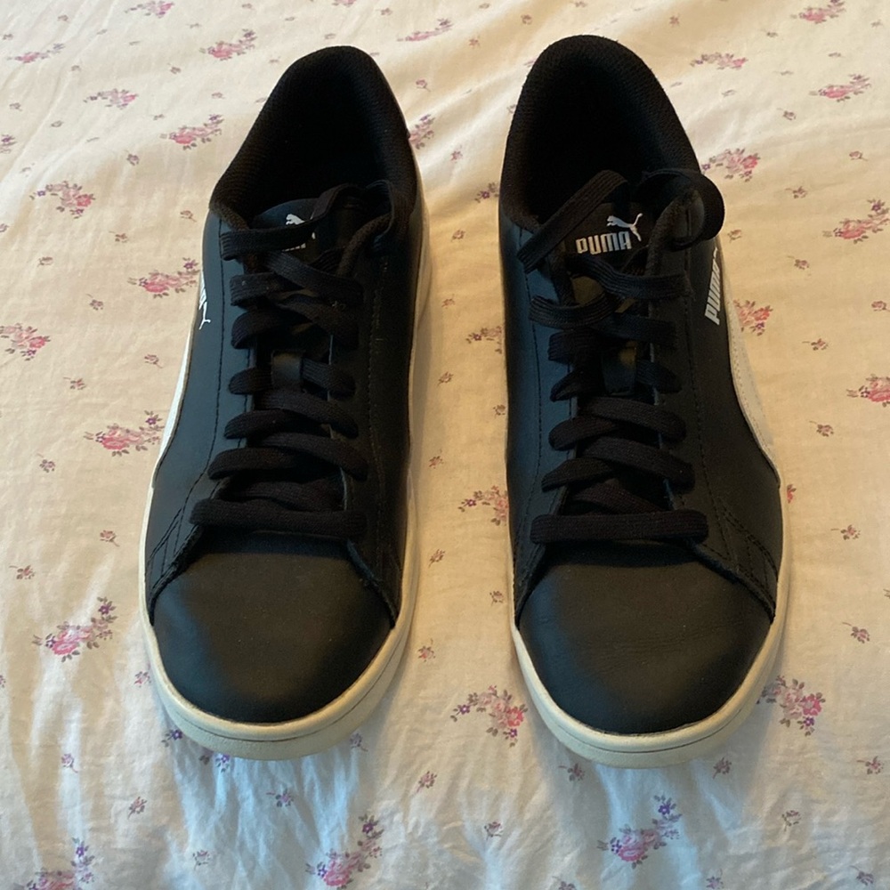 Puma Men’s leather black/white skate shoes 9.5 M